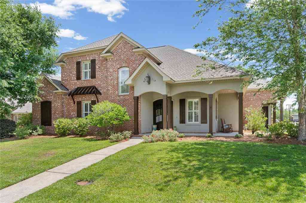 Homes For Sale - 5561 S Riverwood Landing<br/> Theodore, AL 36582
