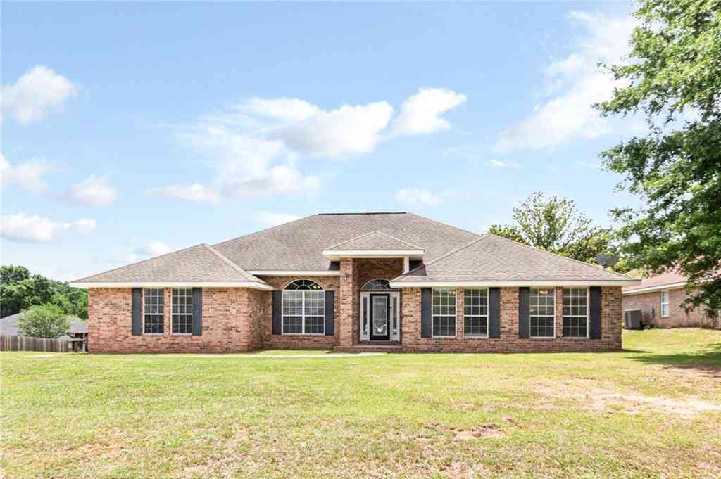 Homes For Sale - 4592 N Lake Woods Drive<br/> Semmes, AL 36575