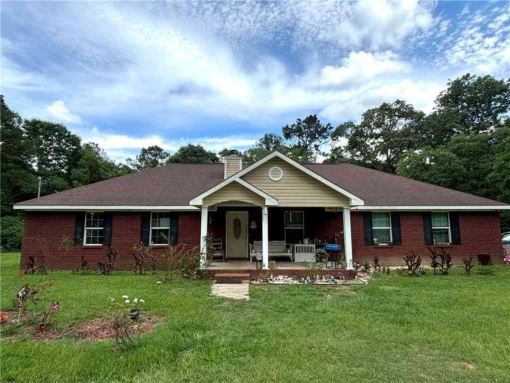 Homes For Sale - 7365 W Coy Smith Highway<br/> Citronelle, AL 36522