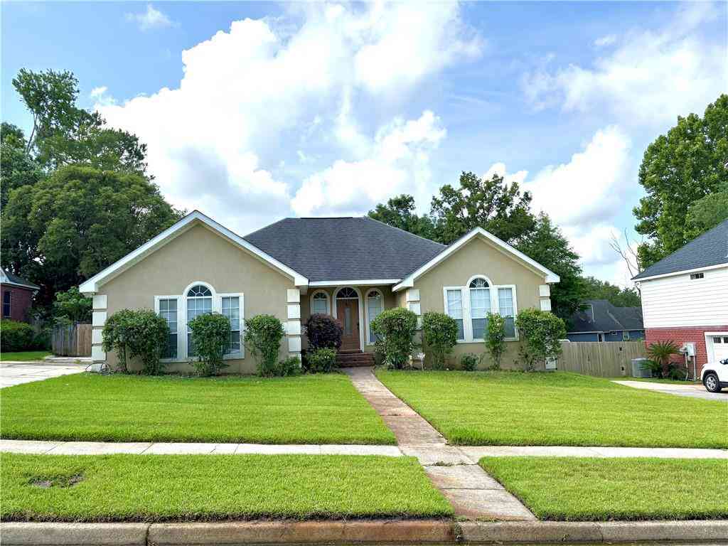 Homes For Sale - 7201 N Ashmoor Drive<br/> Mobile, AL 36695