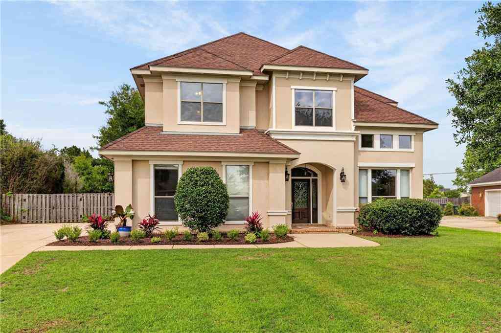 Homes For Sale - 10927 Elysian Circle<br/> Daphne, AL 36526