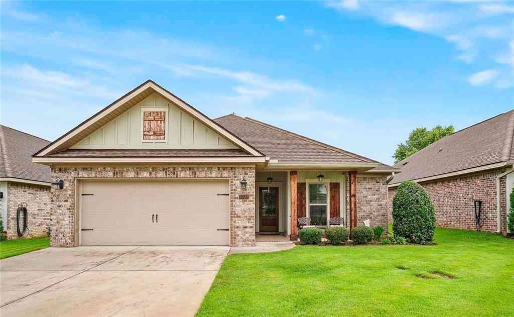 Homes For Sale - 225 Divot Loop<br/> Fairhope, AL 36532