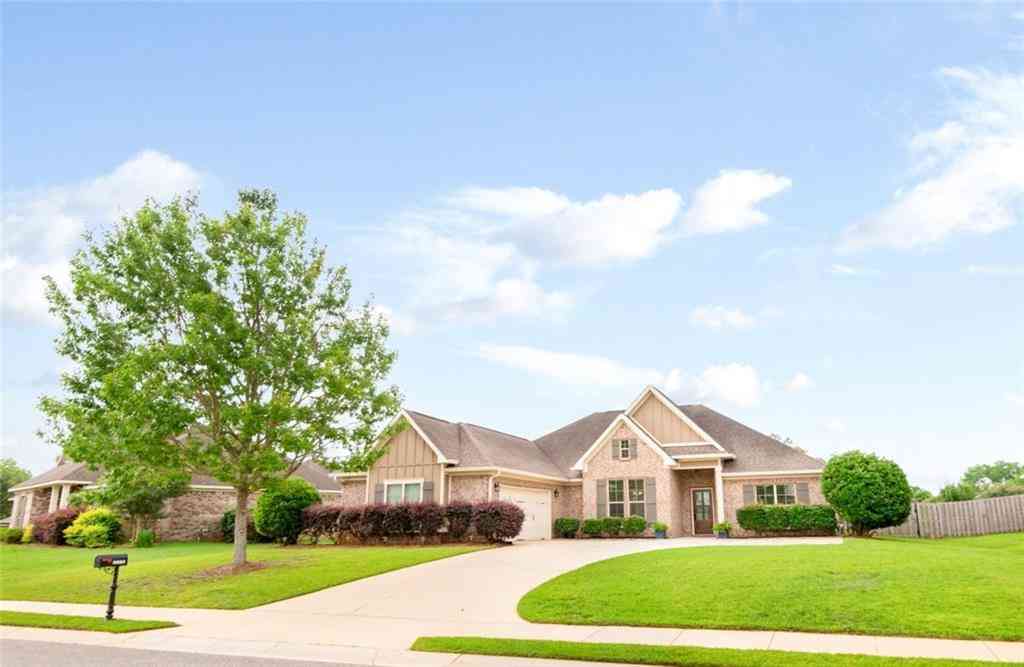 Homes For Sale - 8883 Bainbridge Drive<br/> Daphne, AL 36526