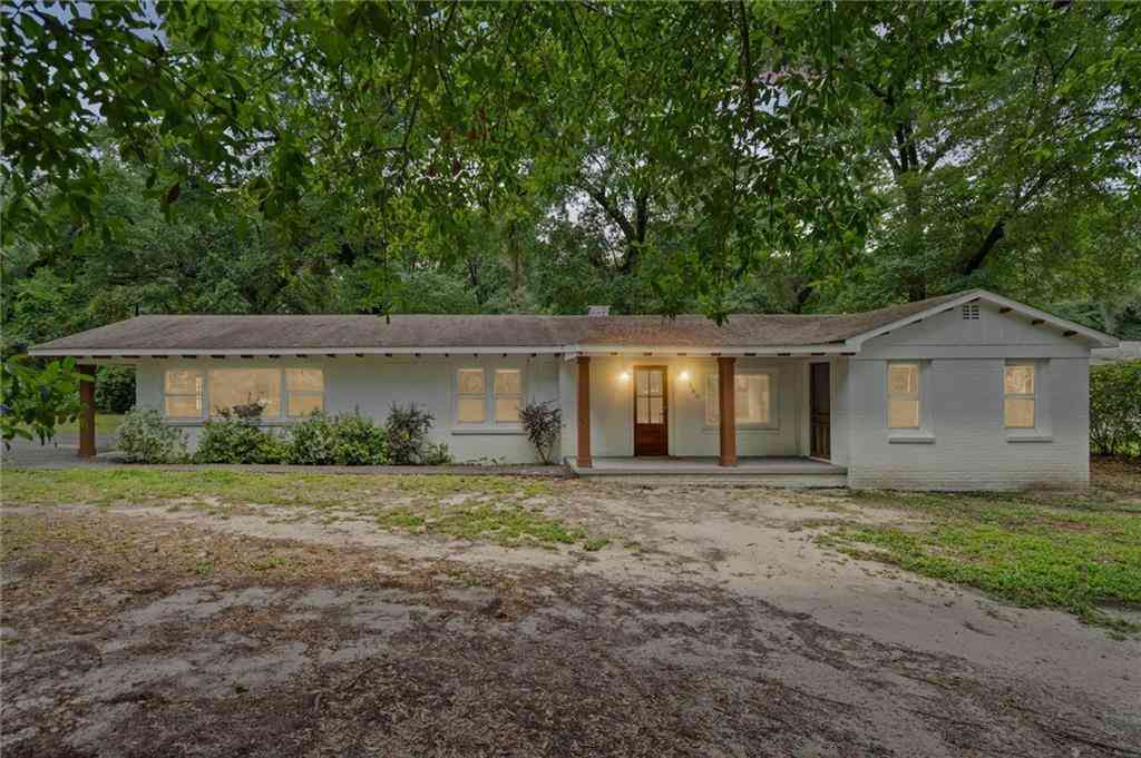 Homes For Sale - 360 Saraland Avenue<br/> Saraland, AL 36571