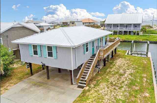 Homes For Sale - 2255 Mallard Street<br/> Dauphin Island, AL 36528