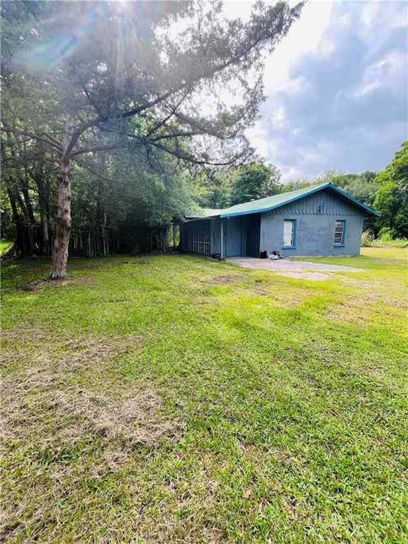 Homes For Sale - 13930 S Sprinkle Avenue<br/> Bayou La Batre, AL 36509