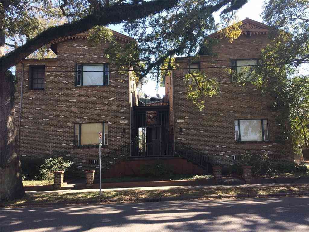 Apartment For Rent - 401 St Francis Street #3<br/> Mobile, AL 36602