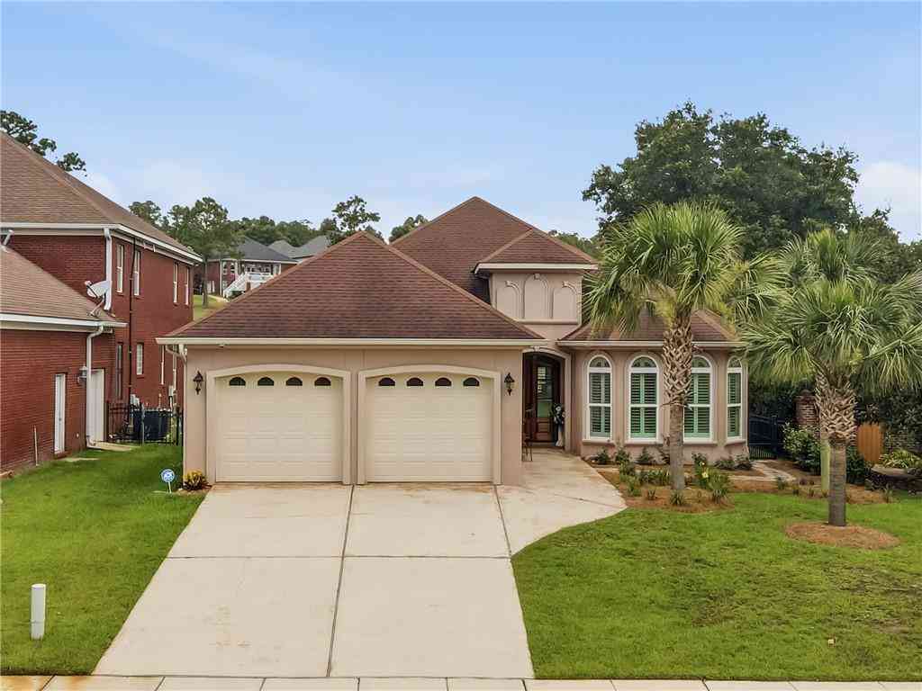 Homes For Sale - 4164 Heron Lakes Drive<br/> Mobile, AL 36693