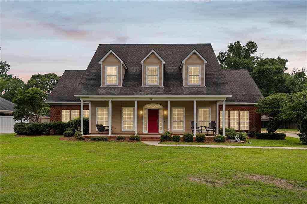 Homes For Sale - 459 Charles V Street<br/> Satsuma, AL 36572