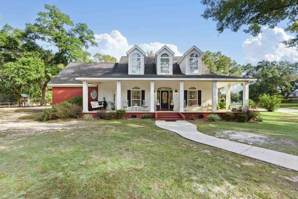 Homes For Sale - 494 Sara Oaks Drive<br/> Saraland, AL 36571