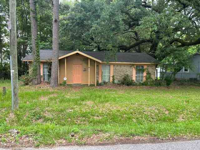 Homes For Sale - 2101 Hoppin Street<br/> Mobile, AL 36605