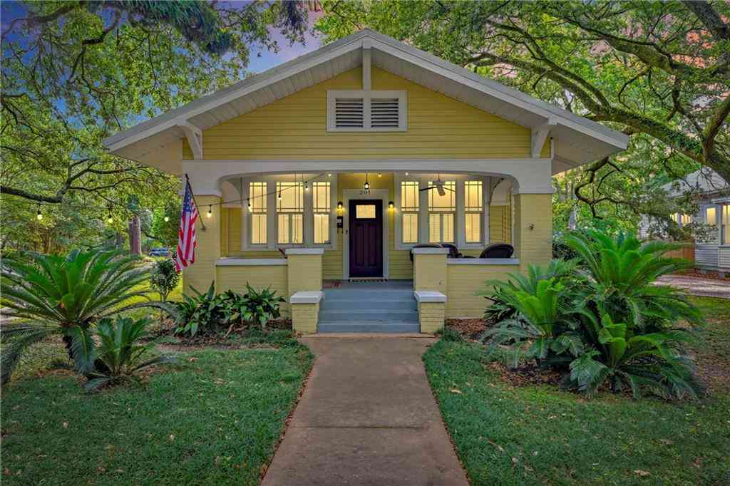 Homes For Sale - 201 Houston Street<br/> Mobile, AL 36606