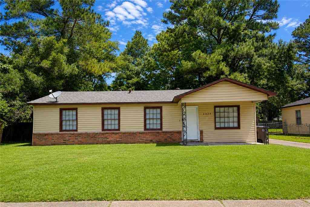 Homes For Sale - 2520 Farnell Drive<br/> Mobile, AL 36605