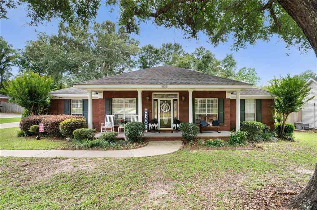 Homes For Sale - 430 S Wedgefield Drive<br/> Mobile, AL 36608