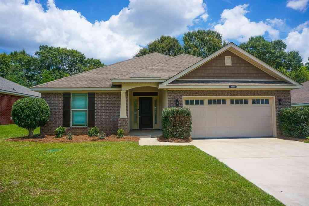 Homes For Sale - 9638 Estate Drive<br/> Mobile, AL 36695