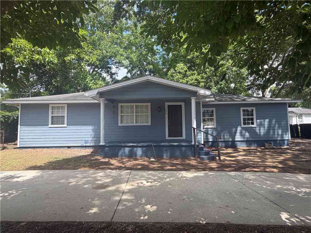 Homes For Sale - 1400 Forest Dell Road<br/> Mobile, AL 36618