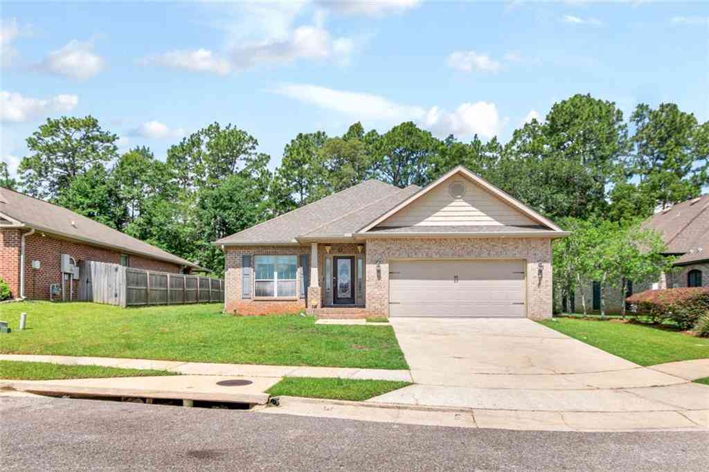 Homes For Sale - 6208 Whitebark Drive<br/> Mobile, AL 36693