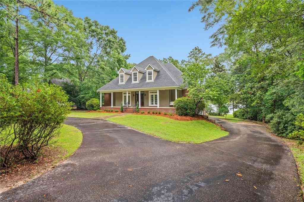 Homes For Sale - 3991 W Lakefront Drive<br/> Mobile, AL 36695