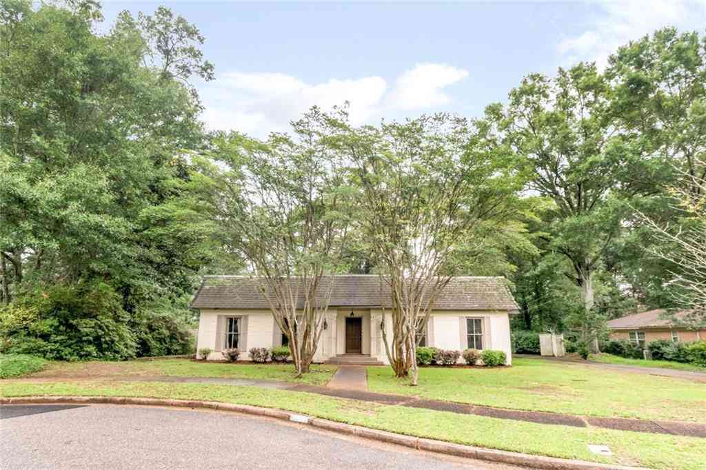 Homes For Sale - 4408 Winding Way<br/> Mobile County, Mobile, AL 36693