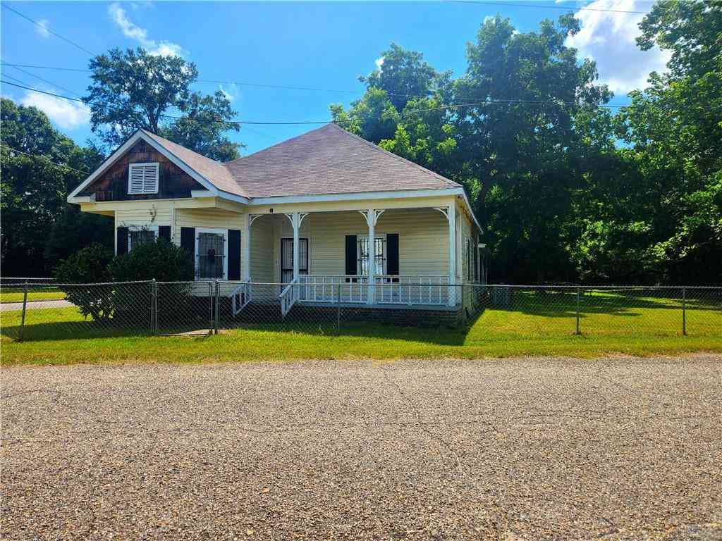 Homes For Sale - 2420 Railroad Street<br/> Mobile, AL 36610