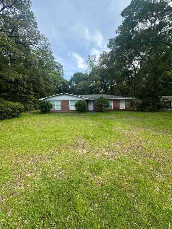 Homes For Sale - 2355 Old Military Road<br/> Mobile, AL 36605
