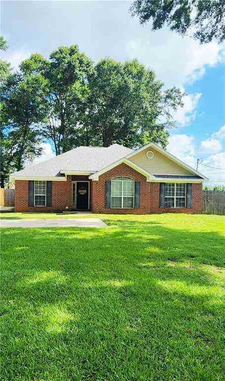 Homes For Sale - 9800 S Wulff Road<br/> Semmes, AL 36575