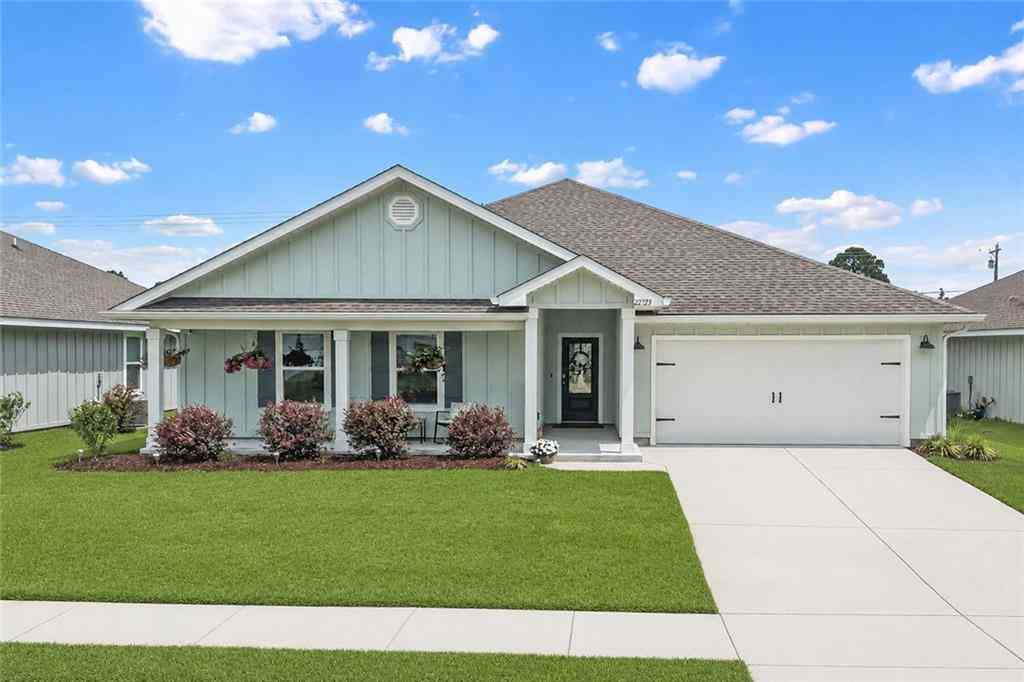 Homes For Sale - 22323 Aleutian Avenue<br/> Baldwin County, Foley, AL 36535