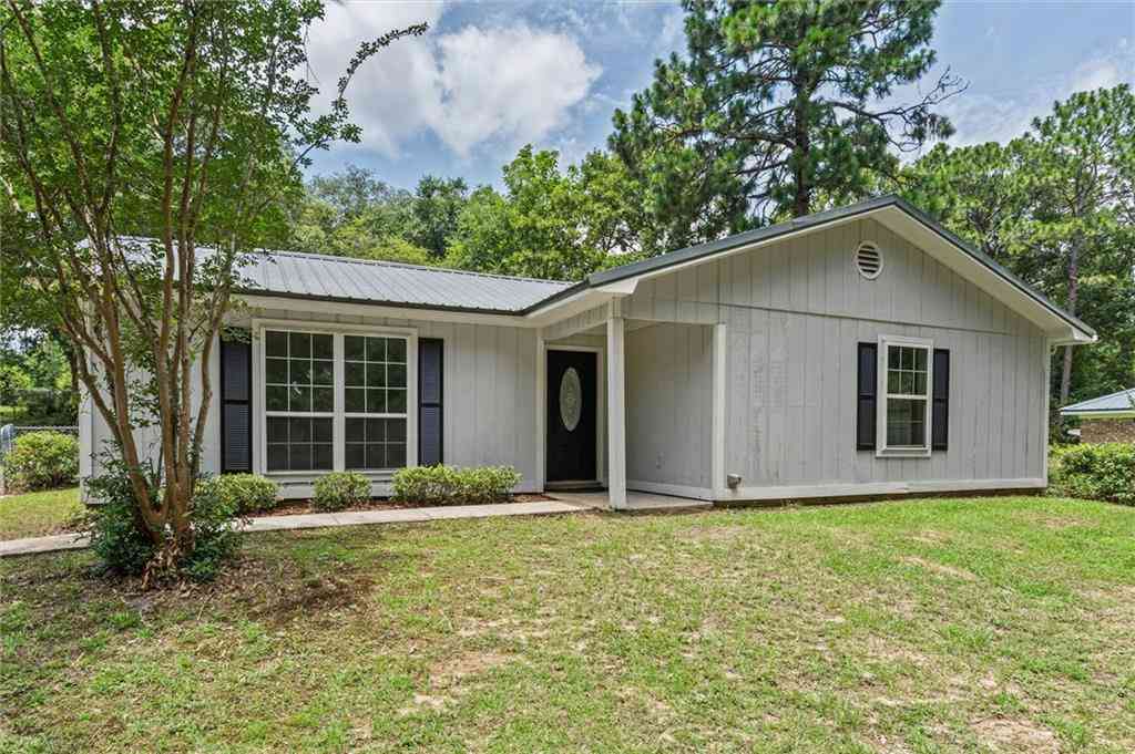 Homes For Sale - 7211 Cape Drive<br/> Mobile County, Saraland, AL 36571