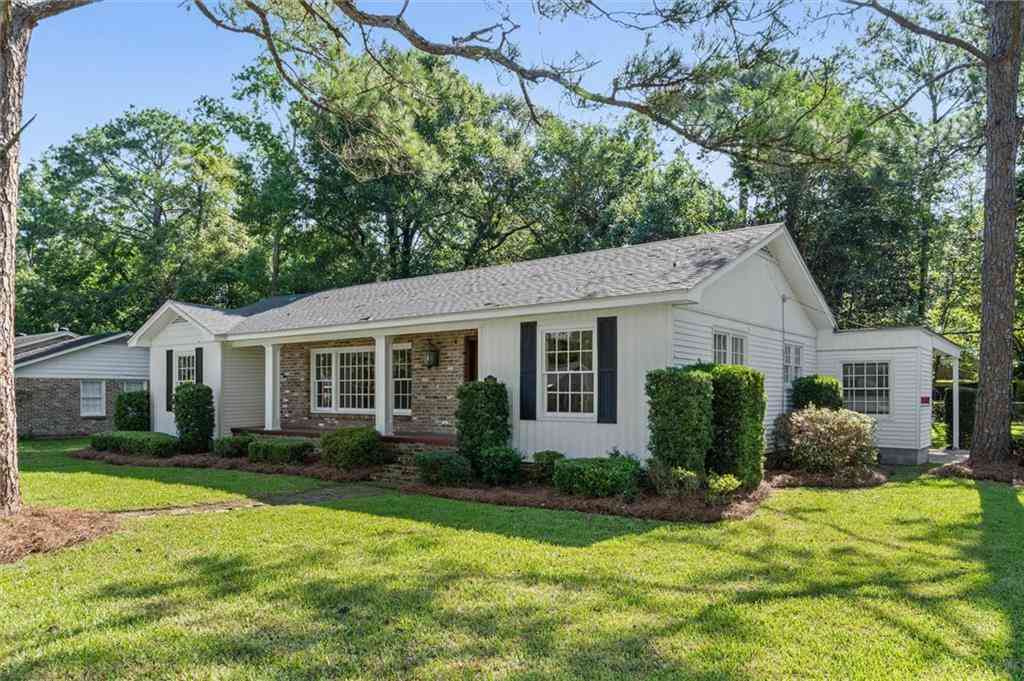 Homes For Sale - 113 Maury Drive<br/> Mobile County, Mobile, AL 36606