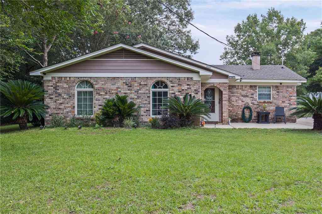 Homes For Sale - 9262 Sandy Creek Court<br/> Semmes, AL 36575