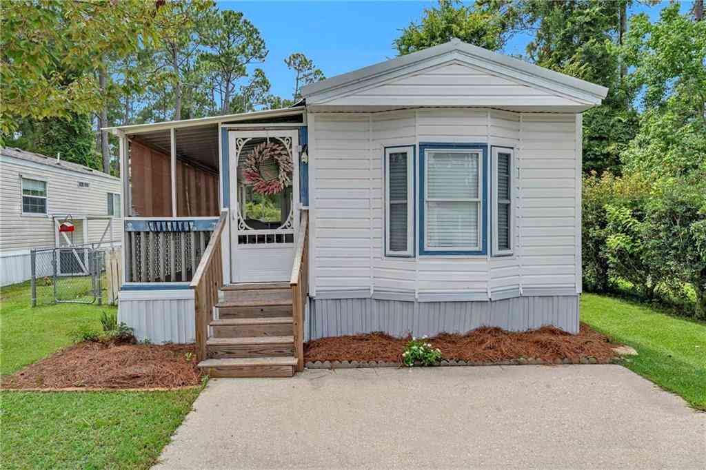 Homes For Sale - 286 Buena Vista Circle<br/> Baldwin County, Lillian, AL 36549
