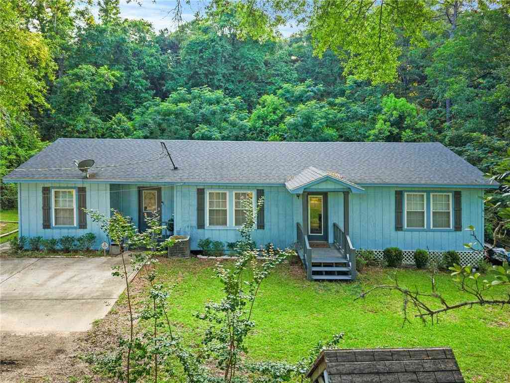 Homes For Sale - 1301 Wilson Avenue<br/> Daphne, AL 36526