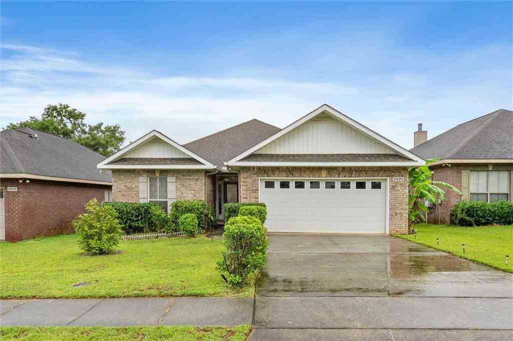 Homes For Rent - 2520 E Bluebeard Lane<br/> Mobile, AL 36695