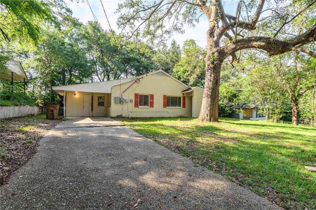 Homes For Sale - 4018 Cresthaven Road<br/> Mobile County, Mobile, AL 36609
