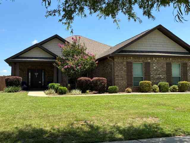 Homes For Sale - 9495 Hanloe Lane<br/> Fairhope, AL 36532