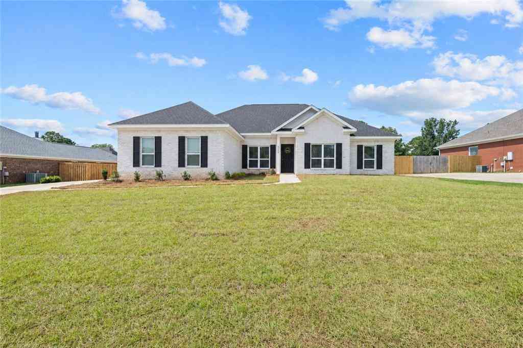 Homes For Sale - 8284 Amanda Lane<br/> Mobile County, Irvington, AL 36544