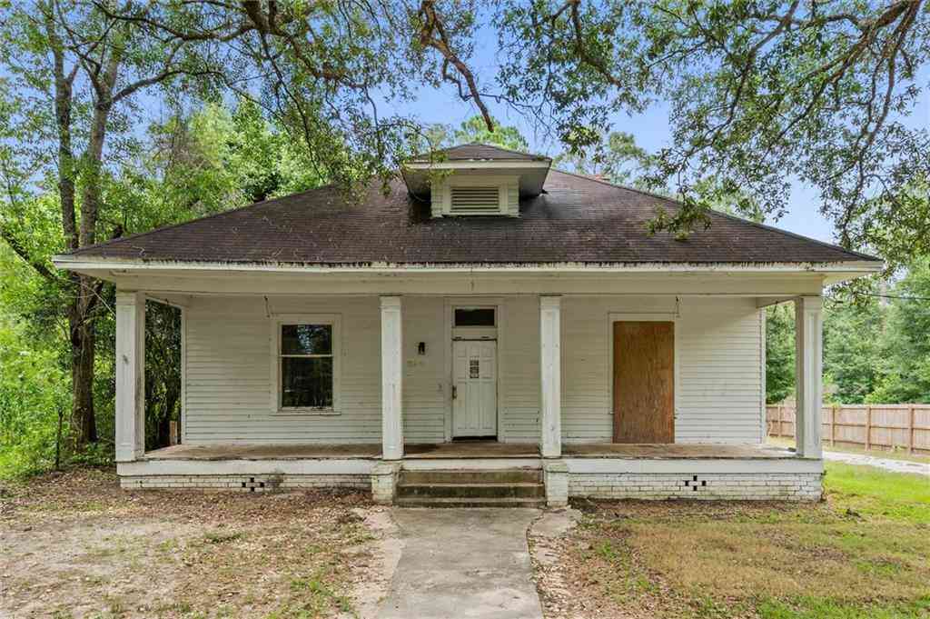 Homes For Sale - 3614 Rebel Road<br/> Mobile, AL 36612