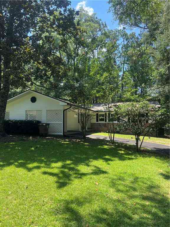 Homes For Sale - 5362 Dogwood Court<br/> Mobile, AL 36693
