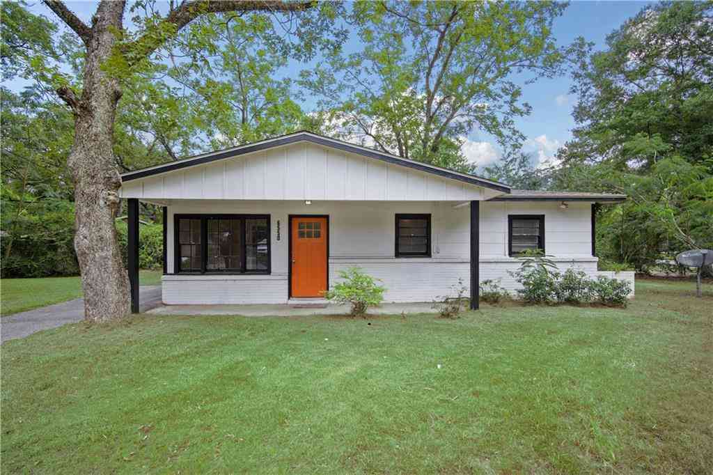 Homes For Sale - 6550 Athey Court<br/> Mobile, AL 36608