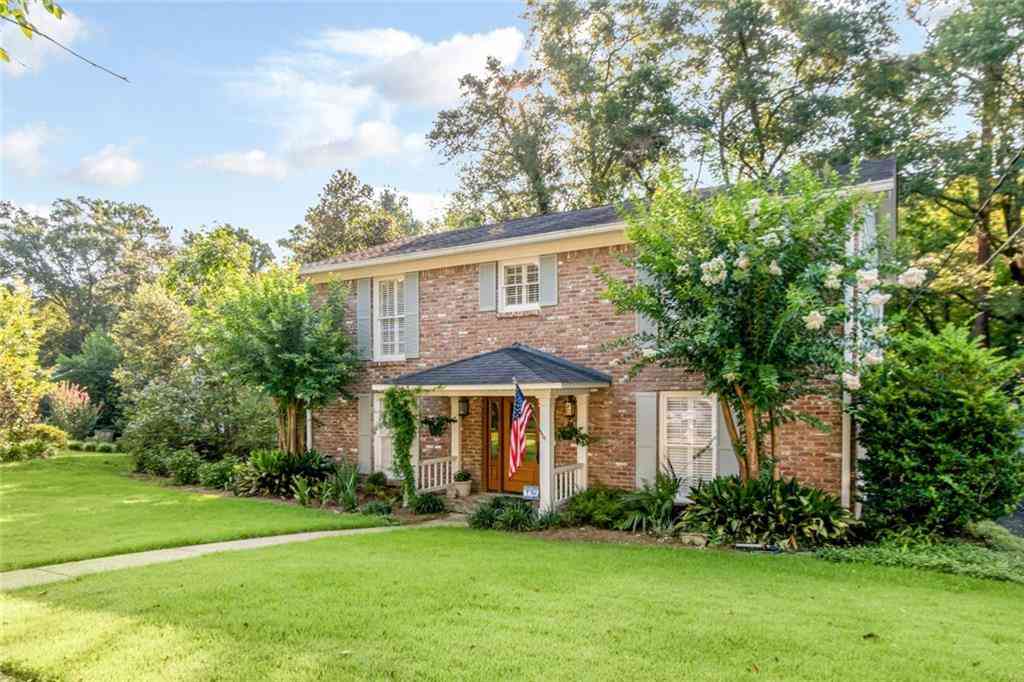 Homes For Sale - 424 Pine Court<br/> Mobile County, Mobile, AL 36608