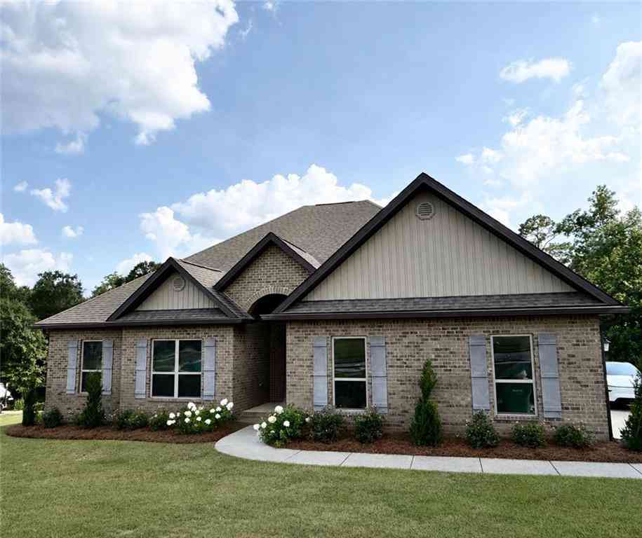 Homes For Sale - 8131 Biltmore Drive<br/> Mobile County, Saraland, AL 36571
