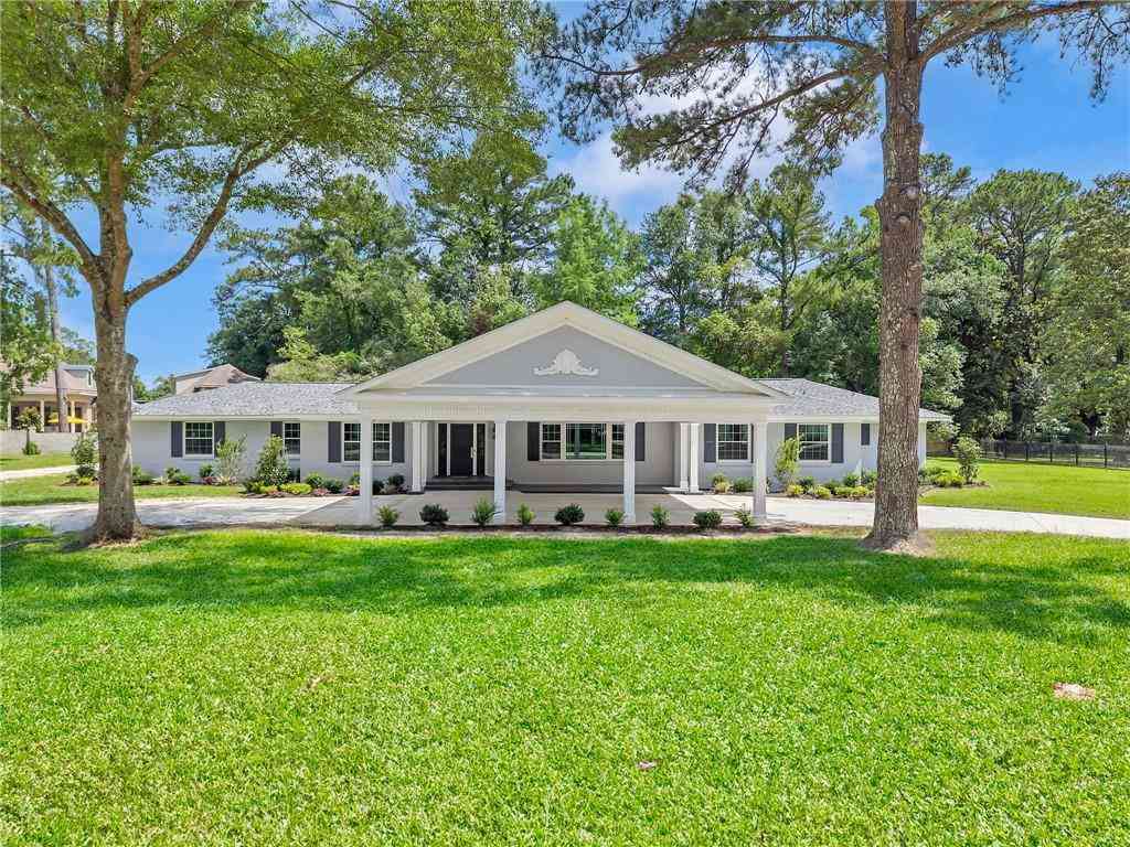 Homes For Sale - 2553 S Durham Drive<br/> Mobile County, Mobile, AL 36606