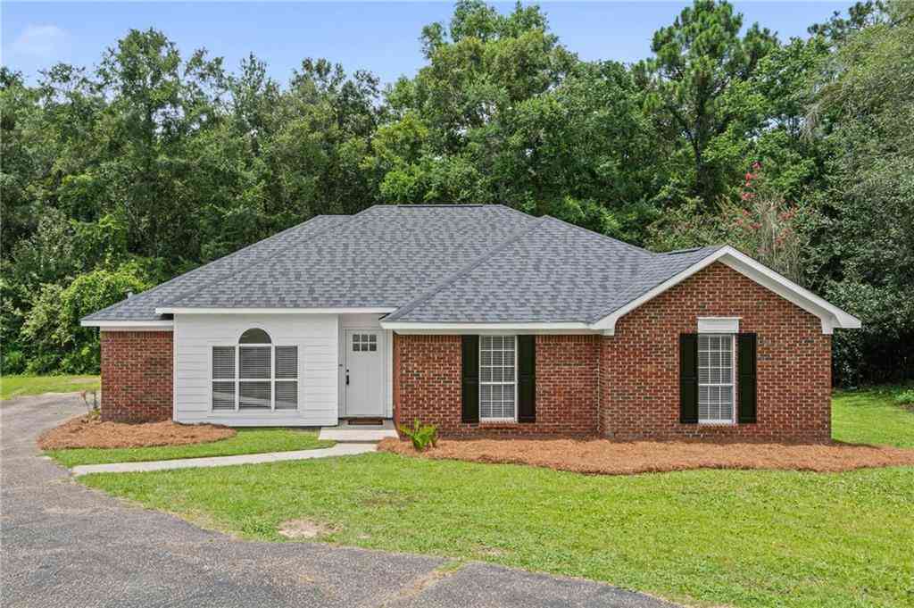 Homes For Sale - 6812 Briargrove Court<br/> Mobile County, Mobile, AL 36695