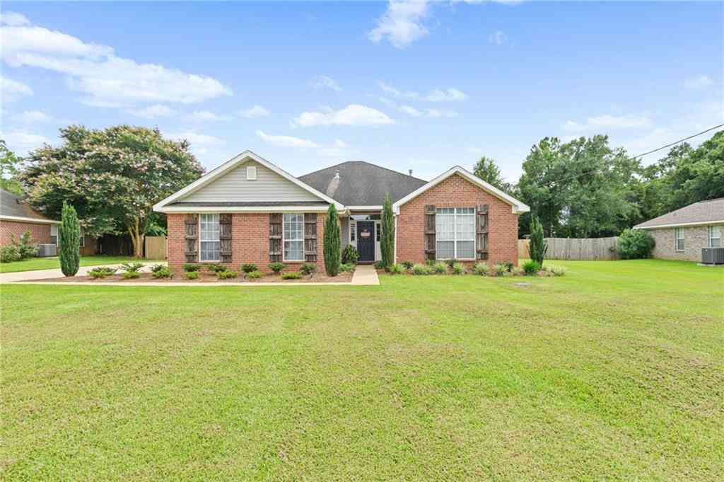 Homes For Sale - 10545 S Elgin Drive<br/> Grand Bay, AL 36541