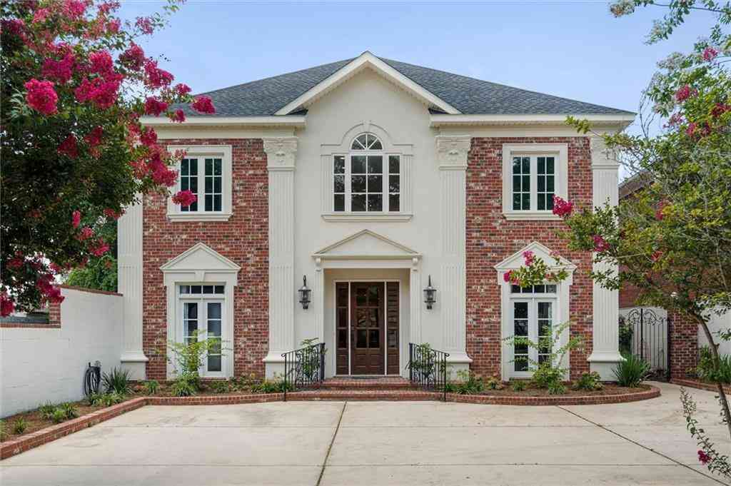 Homes For Sale - 3963 Wimbledon Park<br/> Mobile County, Mobile, AL 36608