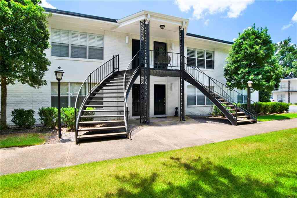 Condo For Sale - 4009 Old Shell Road #A6<br/> Mobile County, Mobile, AL 36608