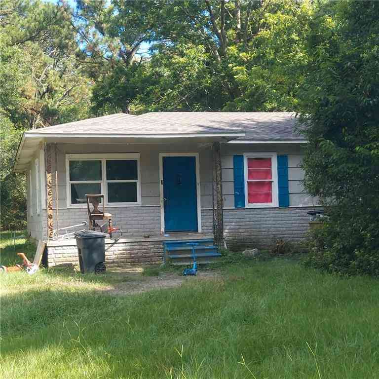Homes For Sale - 2423 Club House Road<br/> Mobile County, Mobile, AL 36605