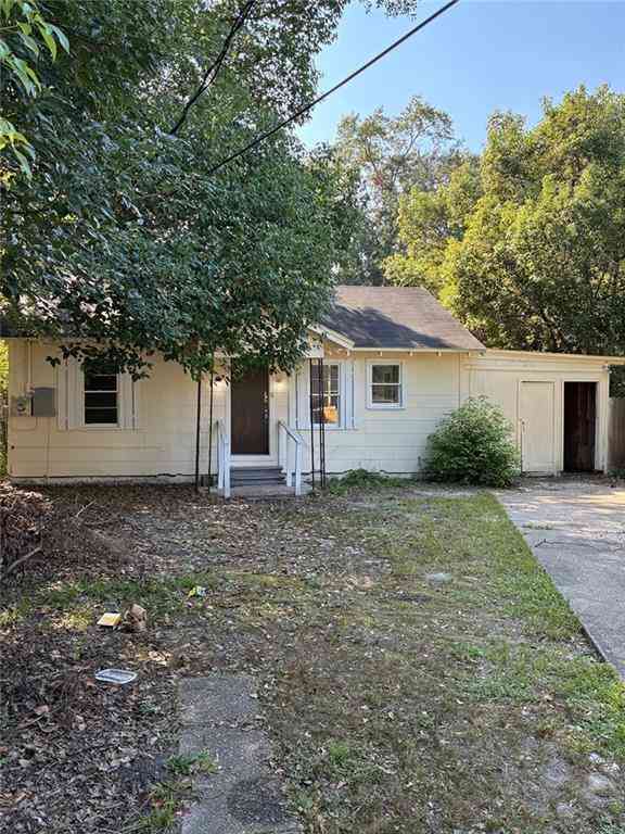 Apartment For Rent - 626 Glenwood Street #1/2<br/> Mobile, AL 36606