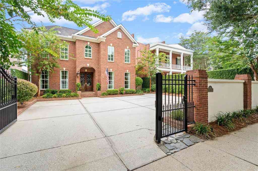 Homes For Sale - 3965 Wimbledon Park<br/> Mobile, AL 36608