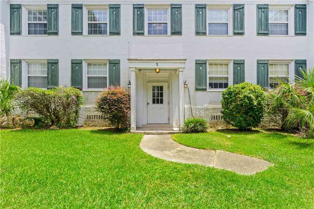 Condo For Sale - 214 Upham Street #1A<br/> Mobile, AL 36607